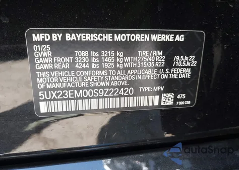2025 BMW X7 xDrive40I z USA, uszkodzony, nr VIN 5UX23EM00S9Z22420